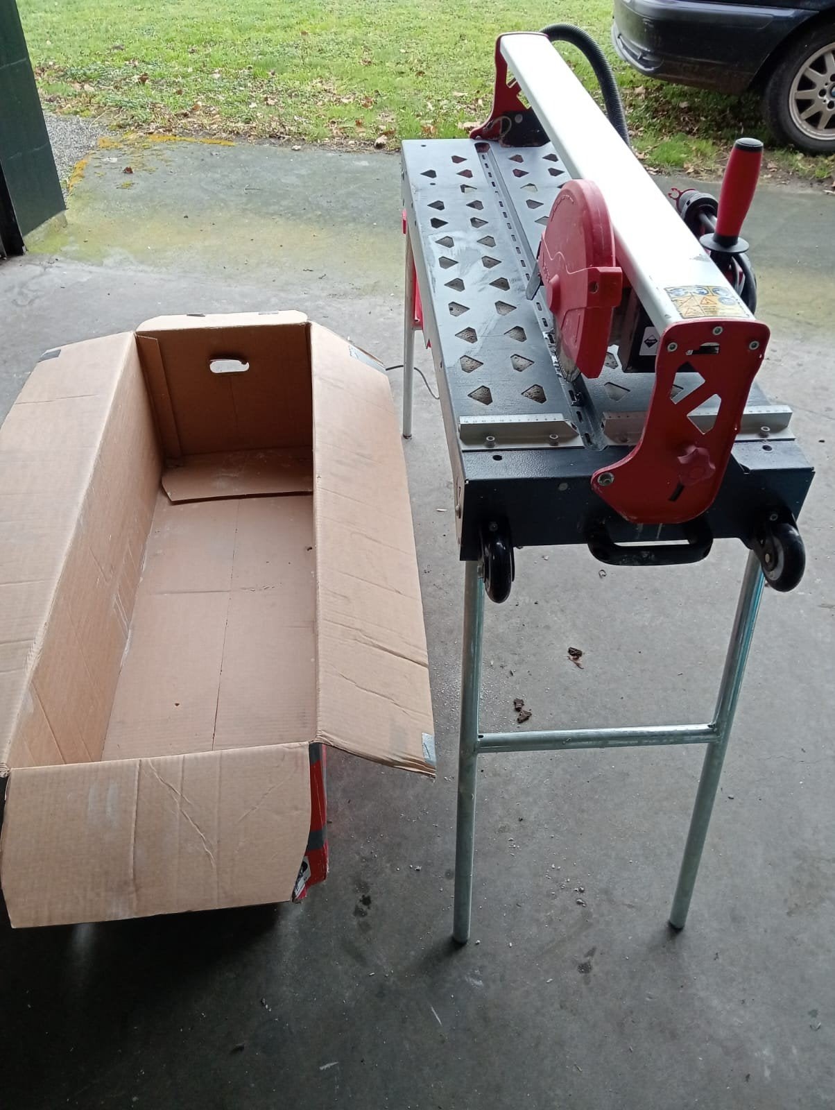Ik verkoop een elektrische zaag voor het zagen van keramisch, Doe-het-zelf en Bouw, Gereedschap | Zaagmachines, Ophalen