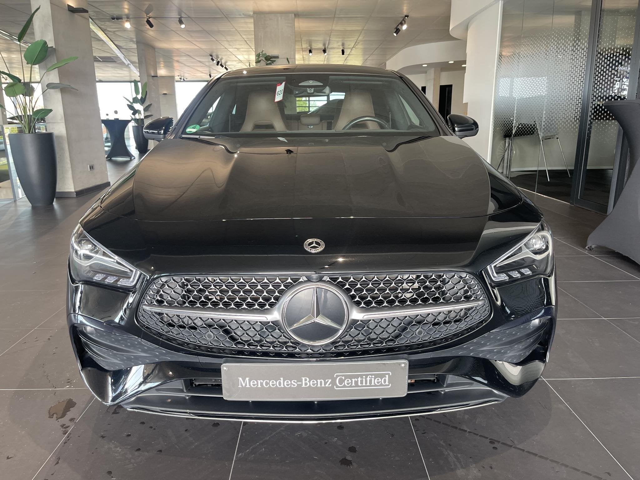 Mercedes-Benz CLA-Klasse 180 AMG Line Coupé + PANORAMISCH D, Autos, 100 kW, Achat, Entreprise, Entretenue par le concessionnaire