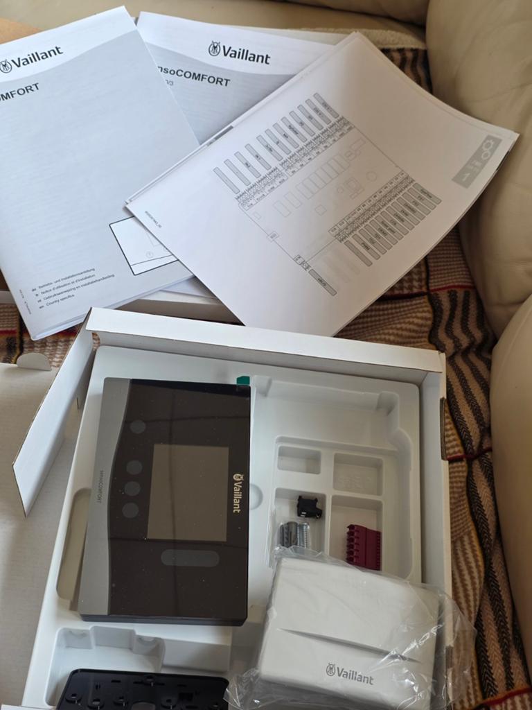 450€-  Nieuw!!!Vaillant sensoCOMFORT VRC 720/3 (bedraad), Doe-het-zelf en Bouw, Ophalen of Verzenden