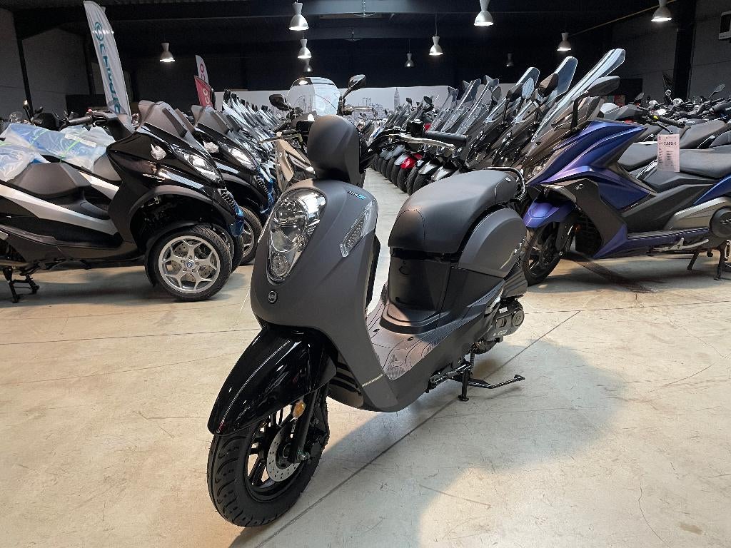 Sym Mio 50 [Fin.0%], Vélos & Vélomoteurs, Scooters | SYM, Neuf, Mio, Essence, Enlèvement