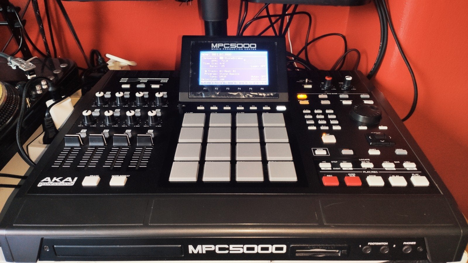 Mpc5000 LIKE NEW, Muziek en Instrumenten, Ophalen