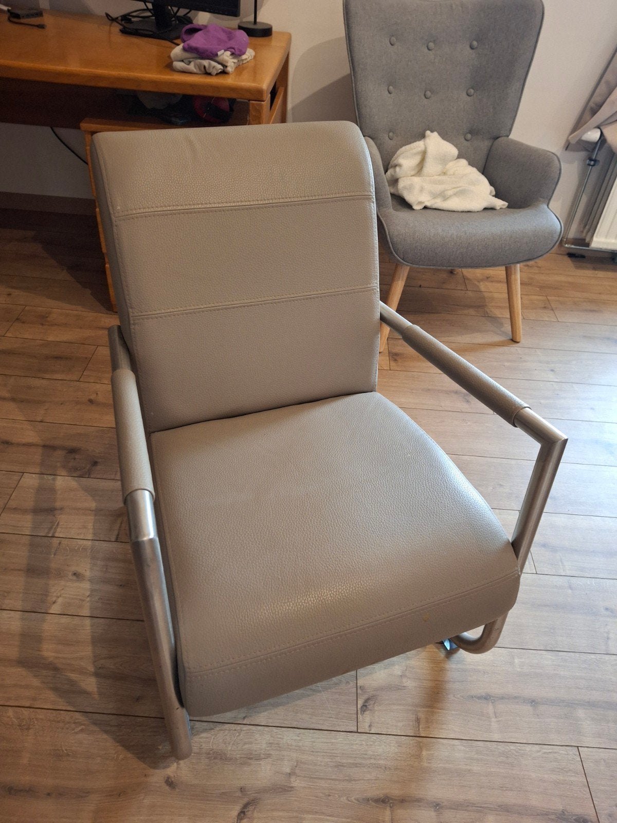 2 zeteltjes te koop, Ophalen