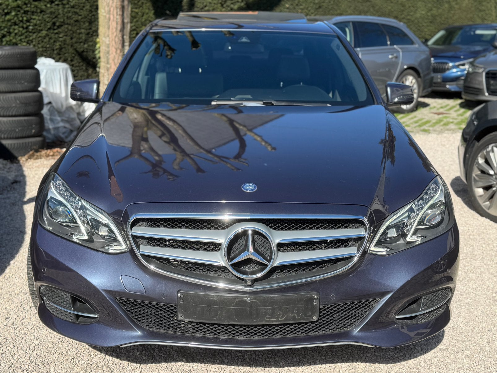 Mercedes E200 benzine - OPENDAK*LED*54000KM*Navi*GARANTIE!, Auto's, Mercedes-Benz, 145 kW, Euro 6, Blauw, Leder en Stof