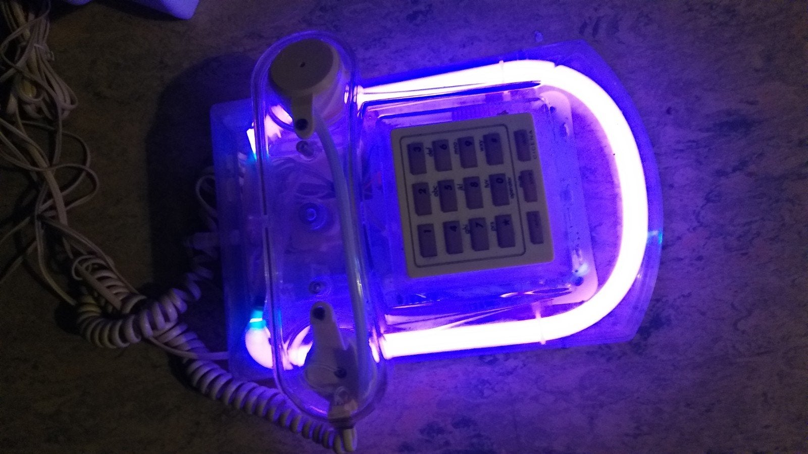 Vinted NEON TELEFOON Cicena Roxanne jaren 1980 Retro, Telecommunicatie, Vaste telefoons | Niet Draadloos, Ophalen
