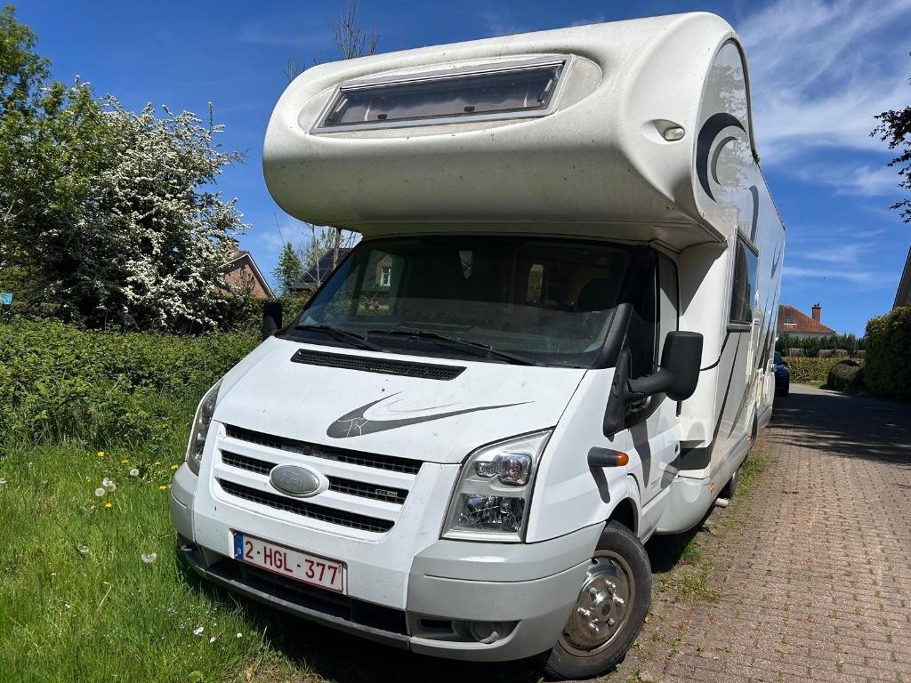 Camper Laïka, Ford, 6 tot 7 meter, Particulier, Afzuigkap