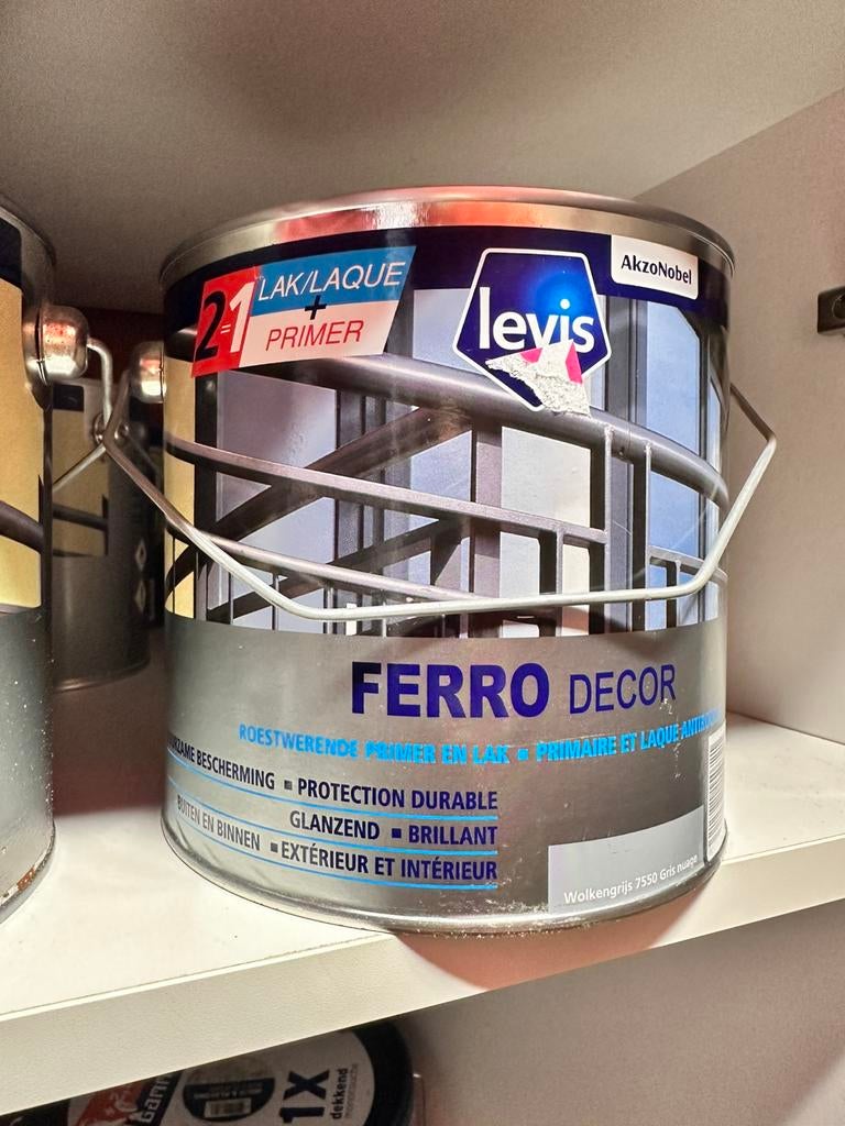 Ijzerverf 5 potten grijs en 1 pot wit en binnenverf, Ophalen, Zo goed als nieuw, Wit, Verf