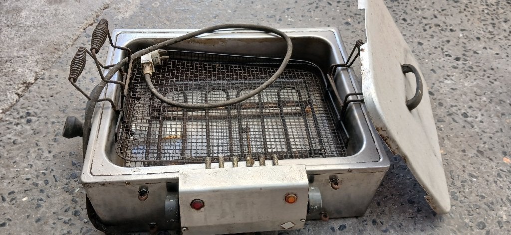 Boules de berlin friteuse, Elektronische apparatuur, Ophalen, Gebruikt