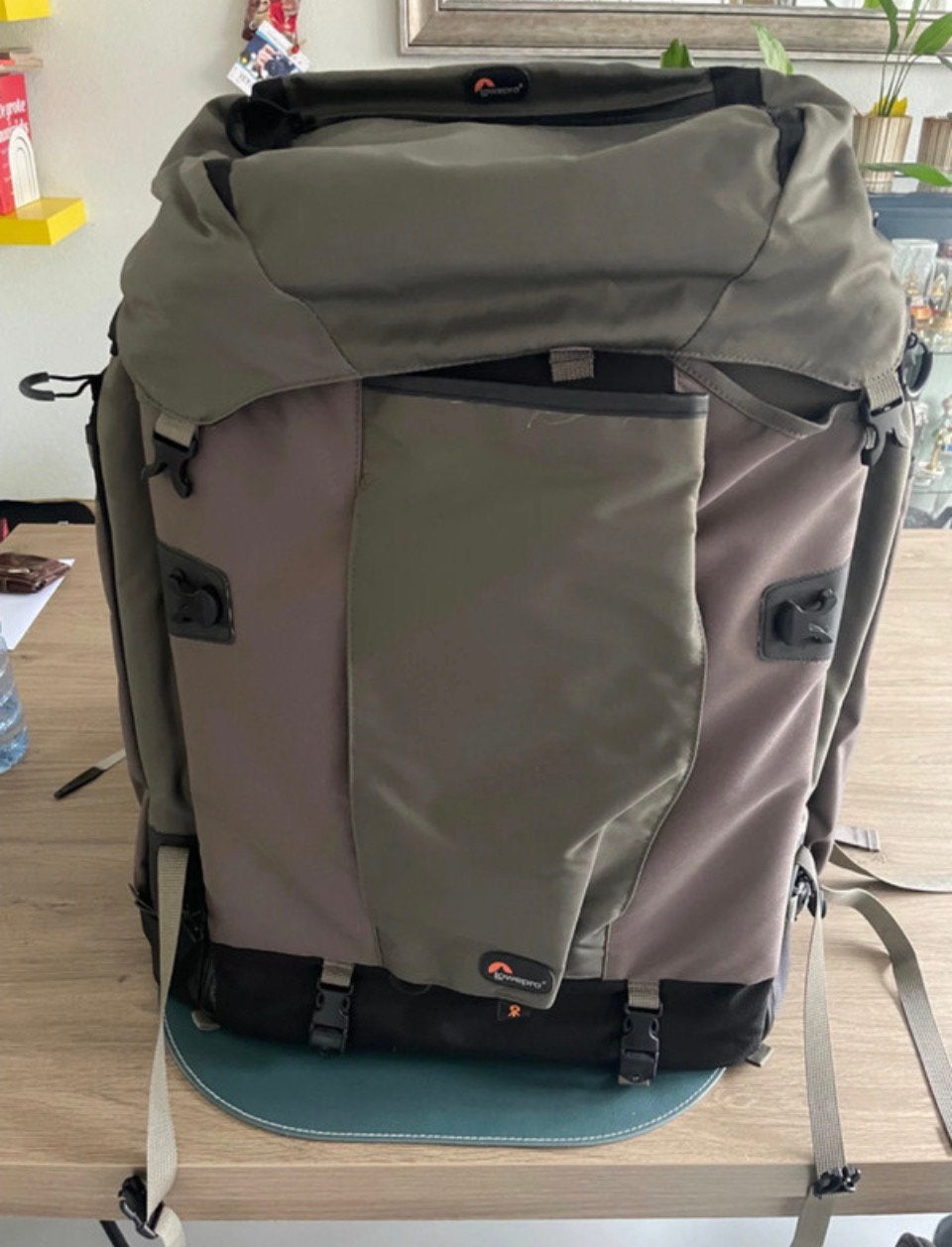 Lowepro Pro Trekker 600 AW, Ophalen, Lowepro, Zo goed als nieuw, Grijs