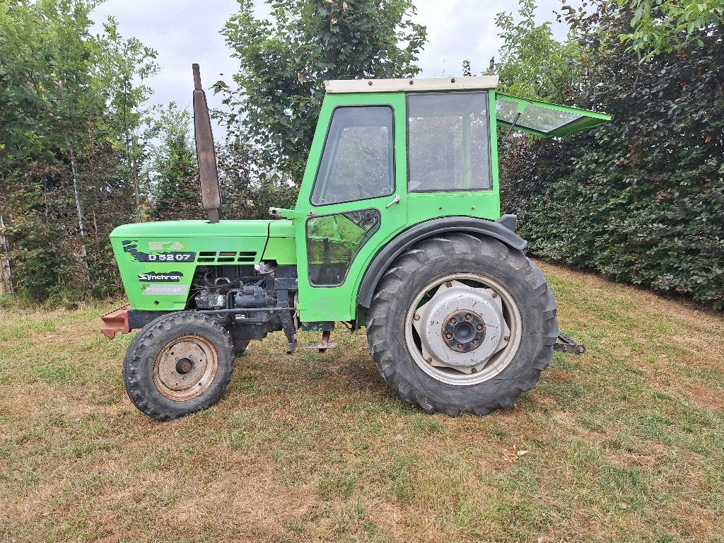 Tractor Deutz D5207 Synchron, Deutz - Fahr, Jusqu'à 80 ch, Enlèvement, Utilisé