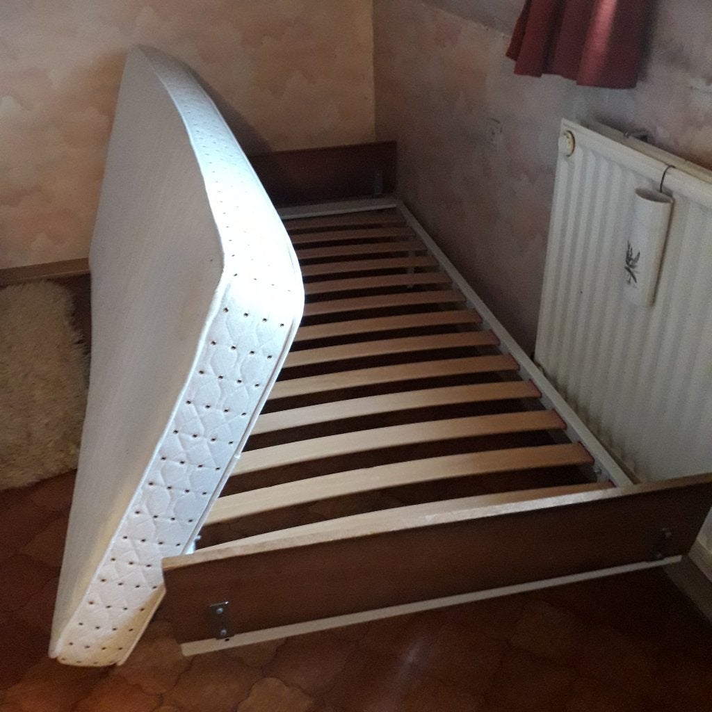 bed + matras, Ophalen, Gebruikt, 90 cm, Eenpersoons