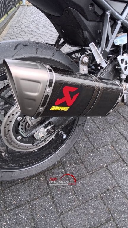 Akrapovic Racing Line Carbon Suzuki GSX-8S GSX-8R T TT, Neuf, Enlèvement ou Envoi