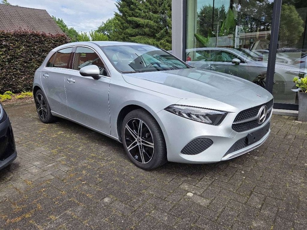 Mercedes-Benz A 250 A 250 e Urban-/Progressive-pakket, Auto's, Automaat, Gebruikt, 4 cilinders, Bedrijf