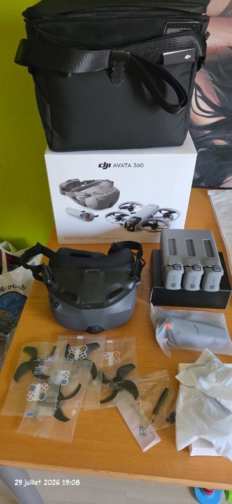 Dji avata 360, TV, Hi-fi & Vidéo, Drones, Neuf, Drone avec caméra, Qualité supérieure, DJI, 250 à 900 g, 15 à 30 minutes, 5 à 10 km