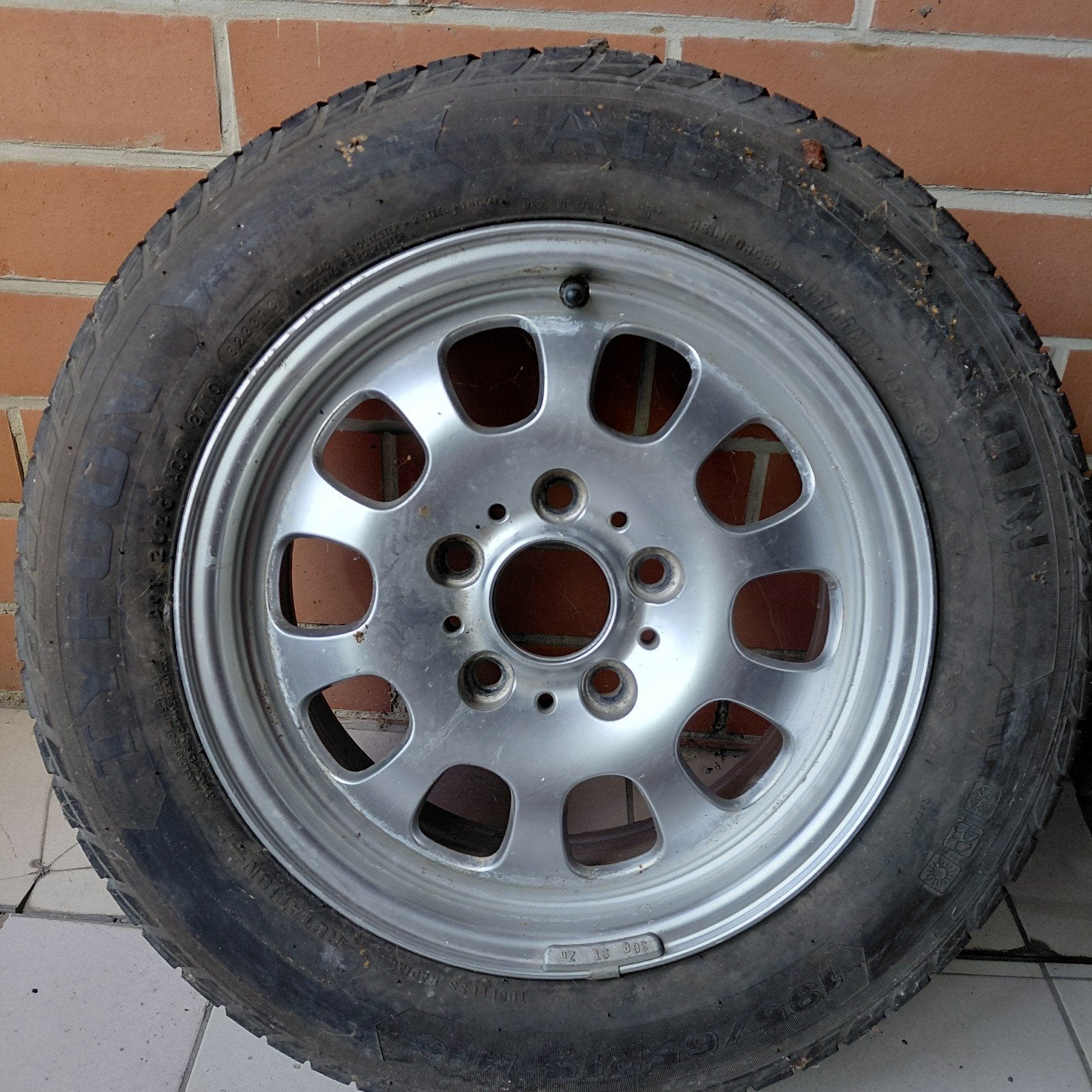 Originele BMW 15 inch velg, goede banden, Auto-onderdelen, Ophalen, Gebruikt, 15 inch, Banden en Velgen