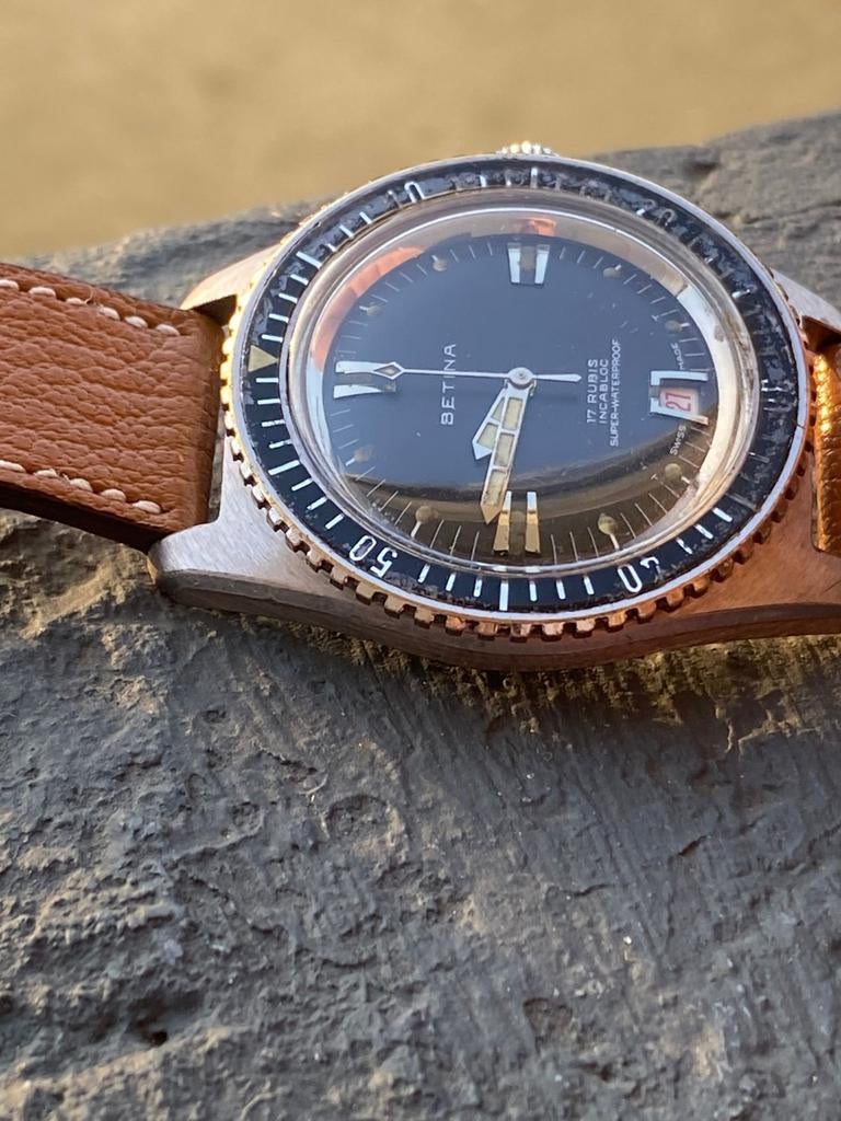 Betina vintage diver watch, Handtassen en Accessoires, Horloges | Heren, Ophalen