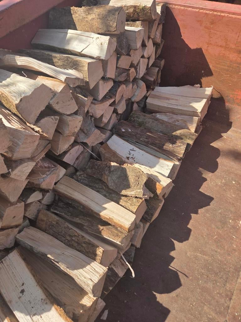 Bois chauffage pour l'hiver prochain, 6 m³ ou plus, Enlèvement, Autres essences de bois, Bûches