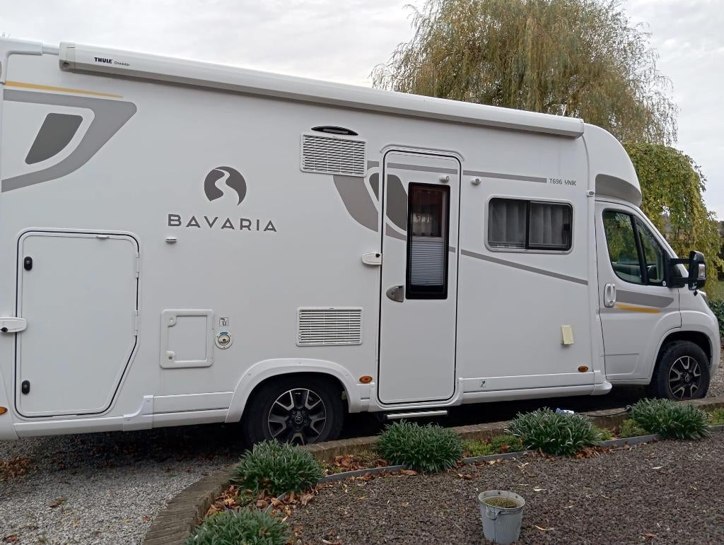 Camper Bavaria t696d, Tot en met 4