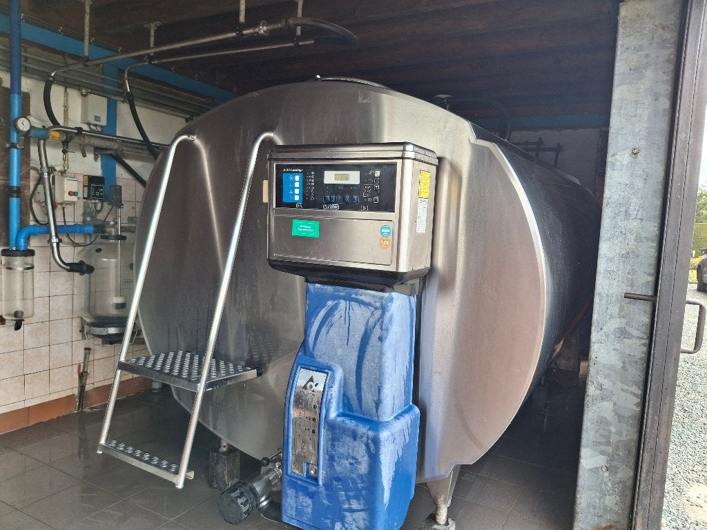 inox tank 4500l, Articles professionnels, Agriculture | Outils, Élevage, Enlèvement