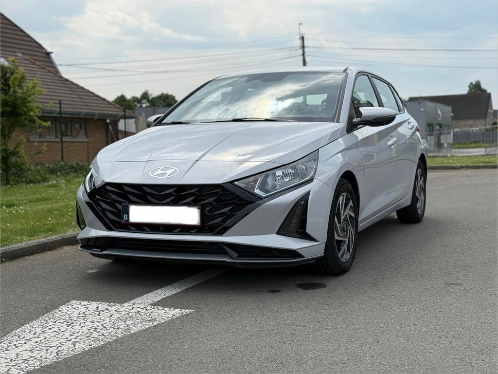 Hyundai i20 garantie 3ans boite auto, Autos, Argent ou Gris, Achat, Euro 6, Noir