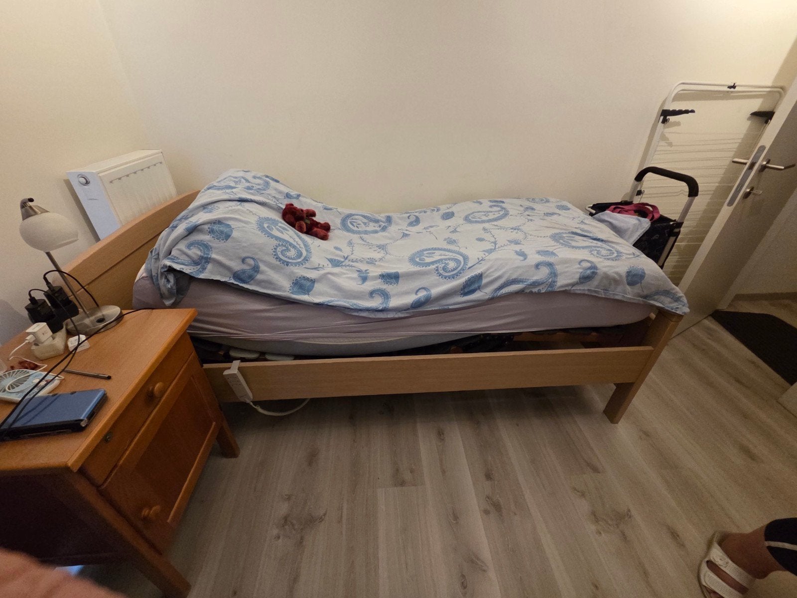 1 pers bed, Huis en Inrichting, Slaapkamer | Complete slaapkamers, Ophalen