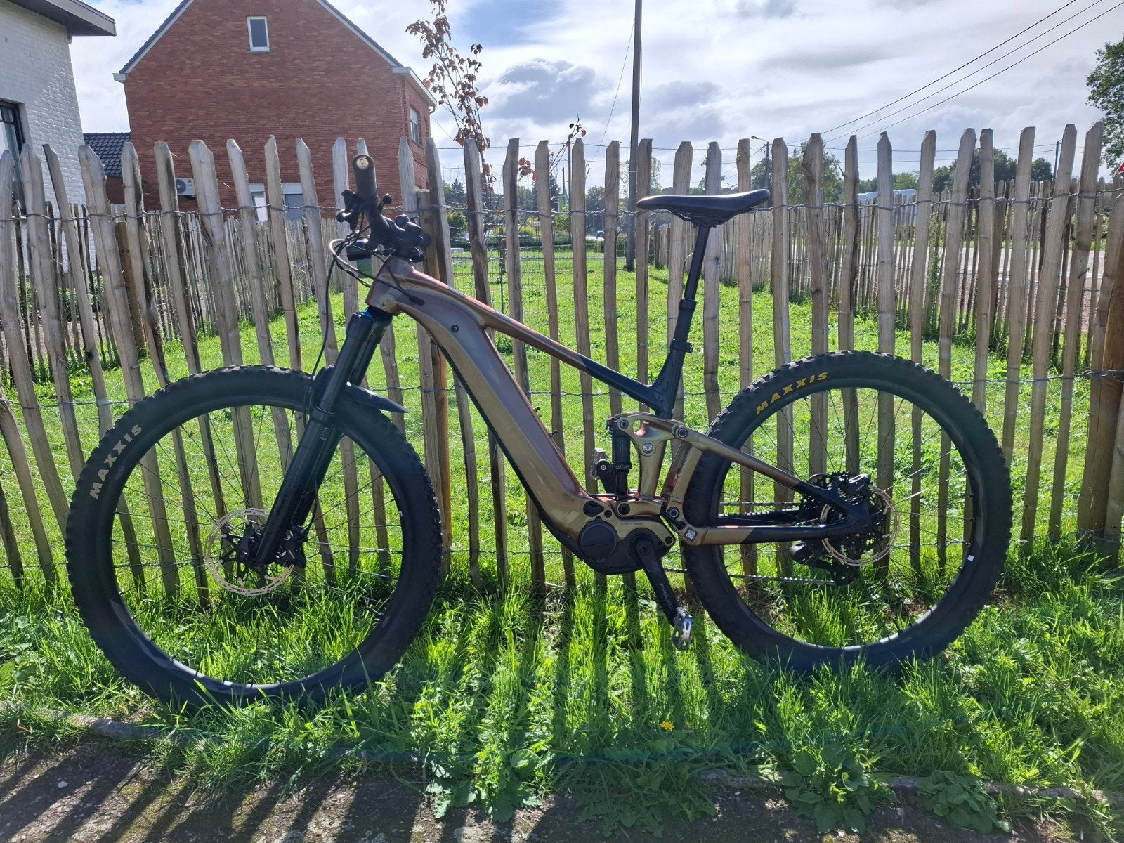 Giant E mtb, Fietsen en Brommers, Ophalen, Giant, Zo goed als nieuw, Schijfrem