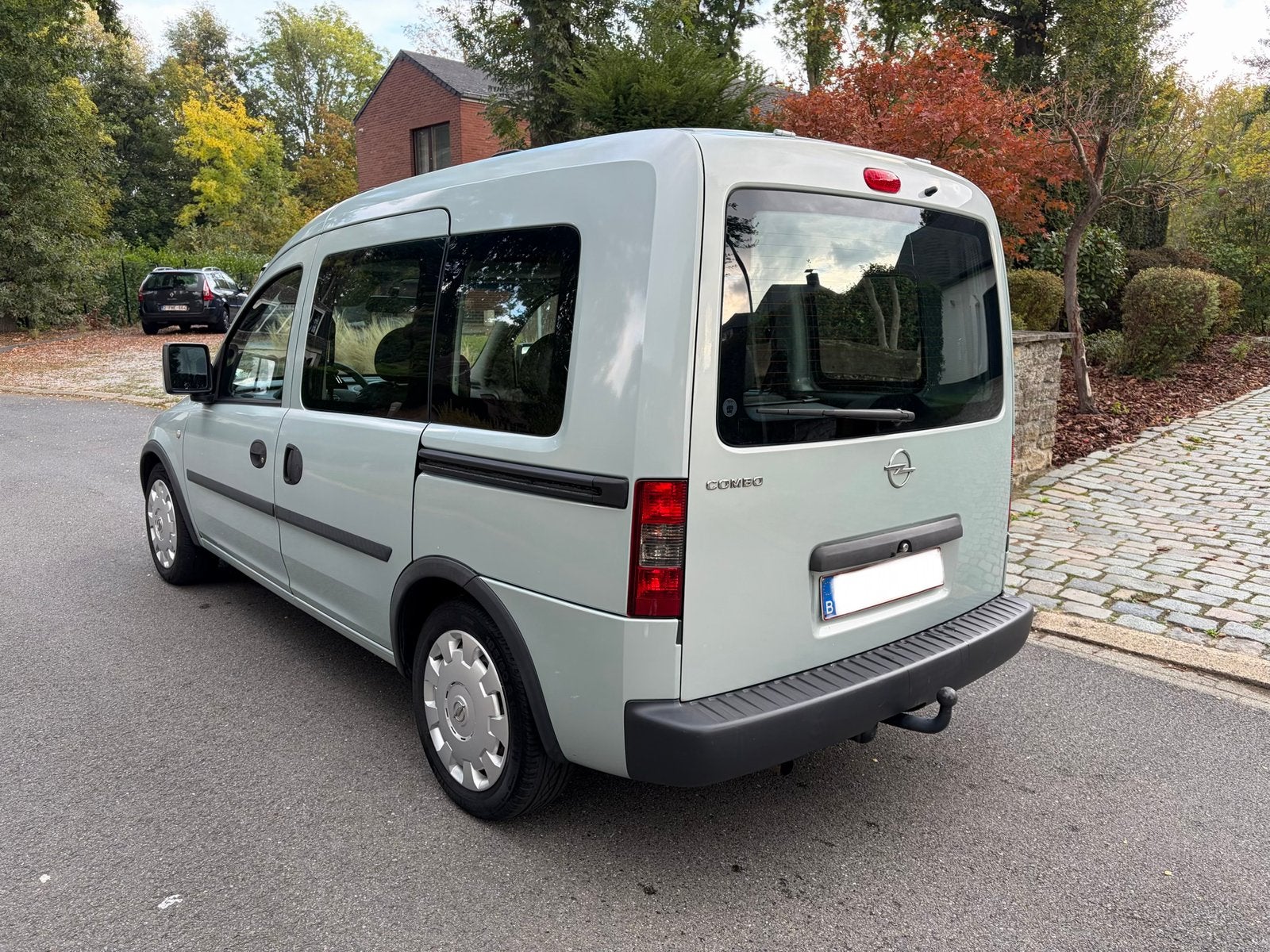 Opel Combo 1.4 benzine /Airco /Trekhaak /Gekeurd 2jaar, Auto's, Voorwielaandrijving, Dealer onderhouden, 4 cilinders, Blauw