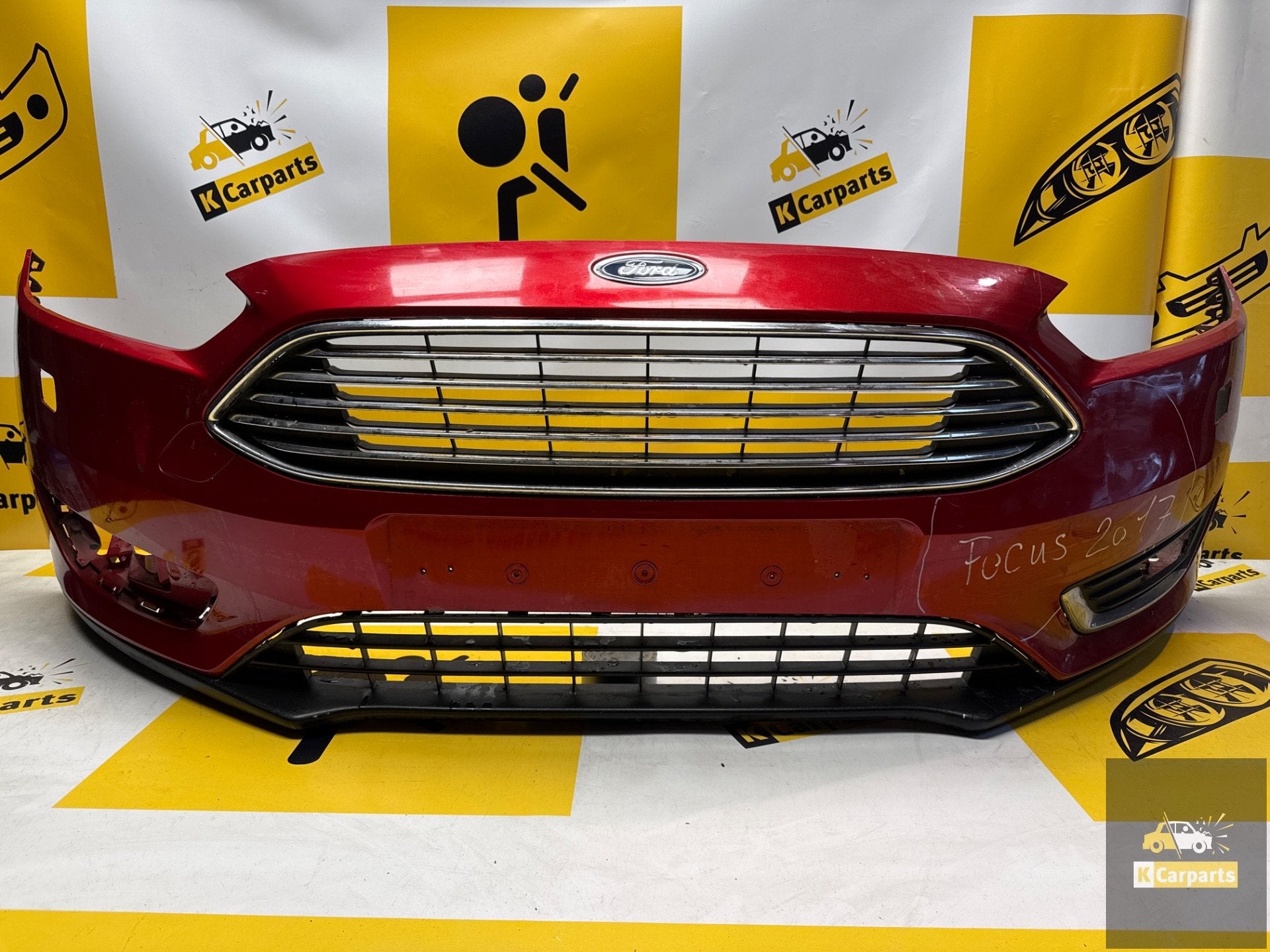 Voorbumper Ford Focus 3 III MK3 FACELIFT 15-18 F1EB-17757-A, Gebruikt, Voor, Info@ford.com, Ford