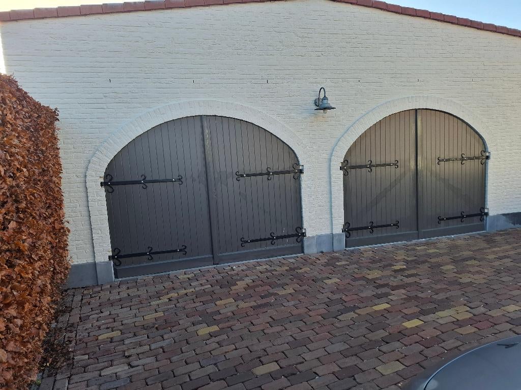 2 Garage poorten, Doe-het-zelf en Bouw, Ophalen, Gebruikt, 25 tot 50 mm, Overige typen
