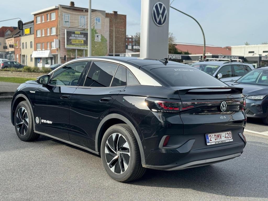 Volkswagen ID.5 ID.5 77 kWh Pro, Auto's, Volkswagen, Automaat, Overige modellen, Zwart, Elektrisch