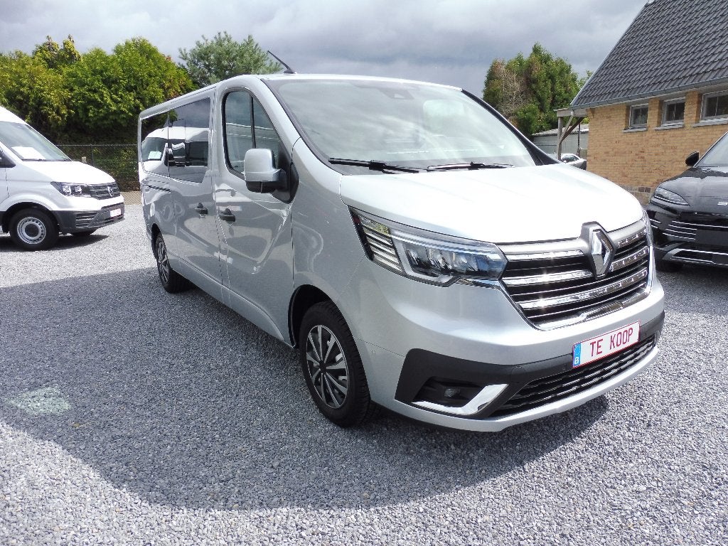 renault grand passenger intens/9zit/150pk 49600km29999€btwin, Voorwielaandrijving, 1998 cc, 4 cilinders, 9 zetels