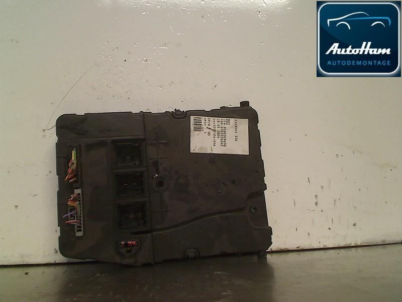 ZEKERINGKAST Renault Megane II Grandtour (KM), Gebruikt, Renault