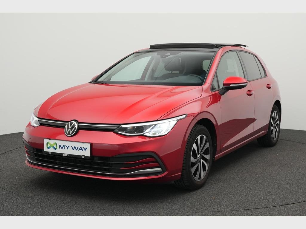 Volkswagen Golf VIII Golf 1.0 TSI Active OPF, Auto's, Golf, Stadsauto, 104 g/km, Rood