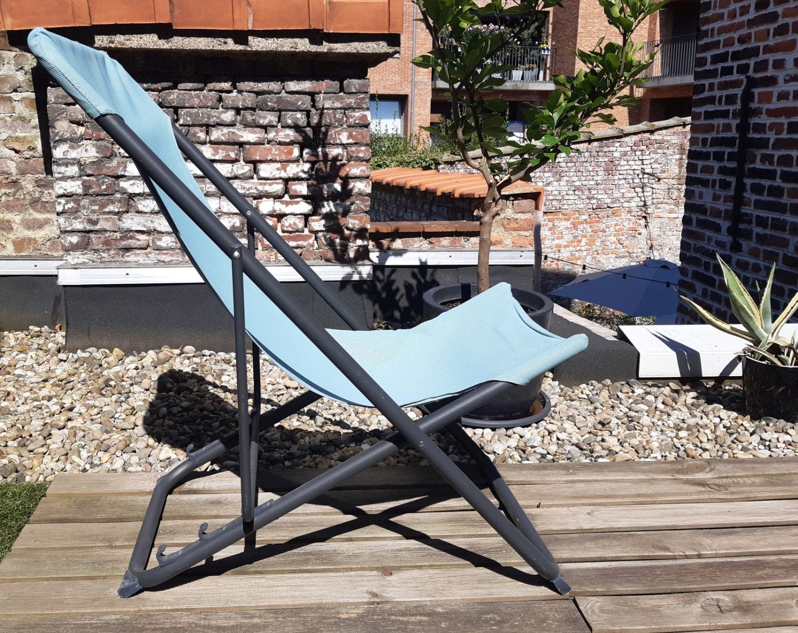 strandstoel / ligstoel (lichtblauw) - verstelbaar in 3 stand, Tuin en Terras, Ophalen, Zo goed als nieuw, Metaal, Verstelbaar