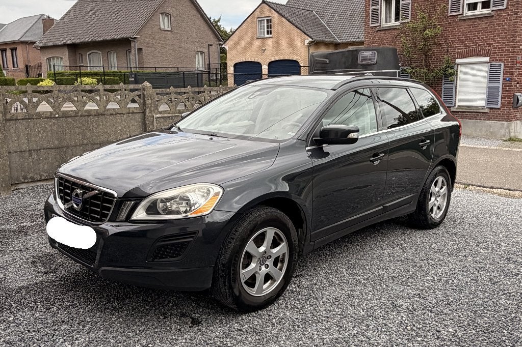 Volvo XC60 2.0D Summum – 2010 – comfortabele SUV, Autos, Volvo, Cuir, Euro 5, Beige, Carnet d'entretien