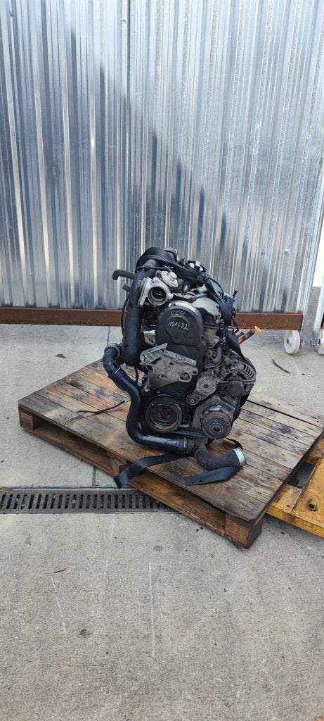 Moteur BKC Complet ALTEA SKODA SEAT LEON AUDI TOURAN JETTA