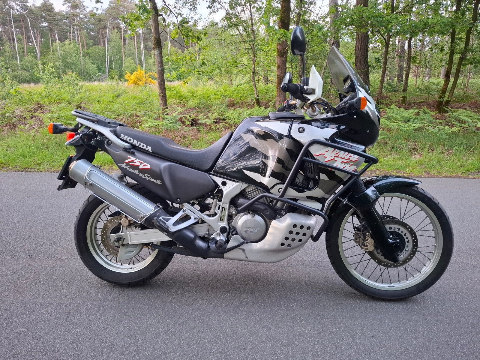 Honda Africa Twin RD07A 750 1999, Motoren, 750 cc, 2 cilinders, Motorrijbewijs A, Gebruikt