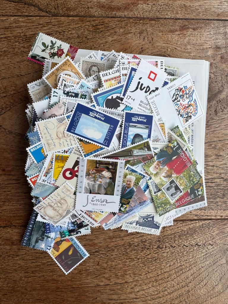 1000 Timbres poste de 17 francs belges neufs, Enlèvement ou Envoi, Non oblitéré, Gomme originale, Non oblitéré