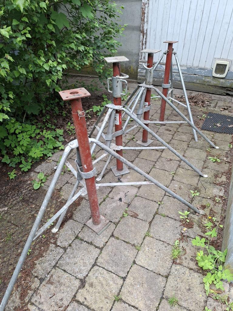 Bouwstempels met stasteun, Doe-het-zelf en Bouw, Steigers, Ophalen, Gebruikt, Minder dan 2 meter