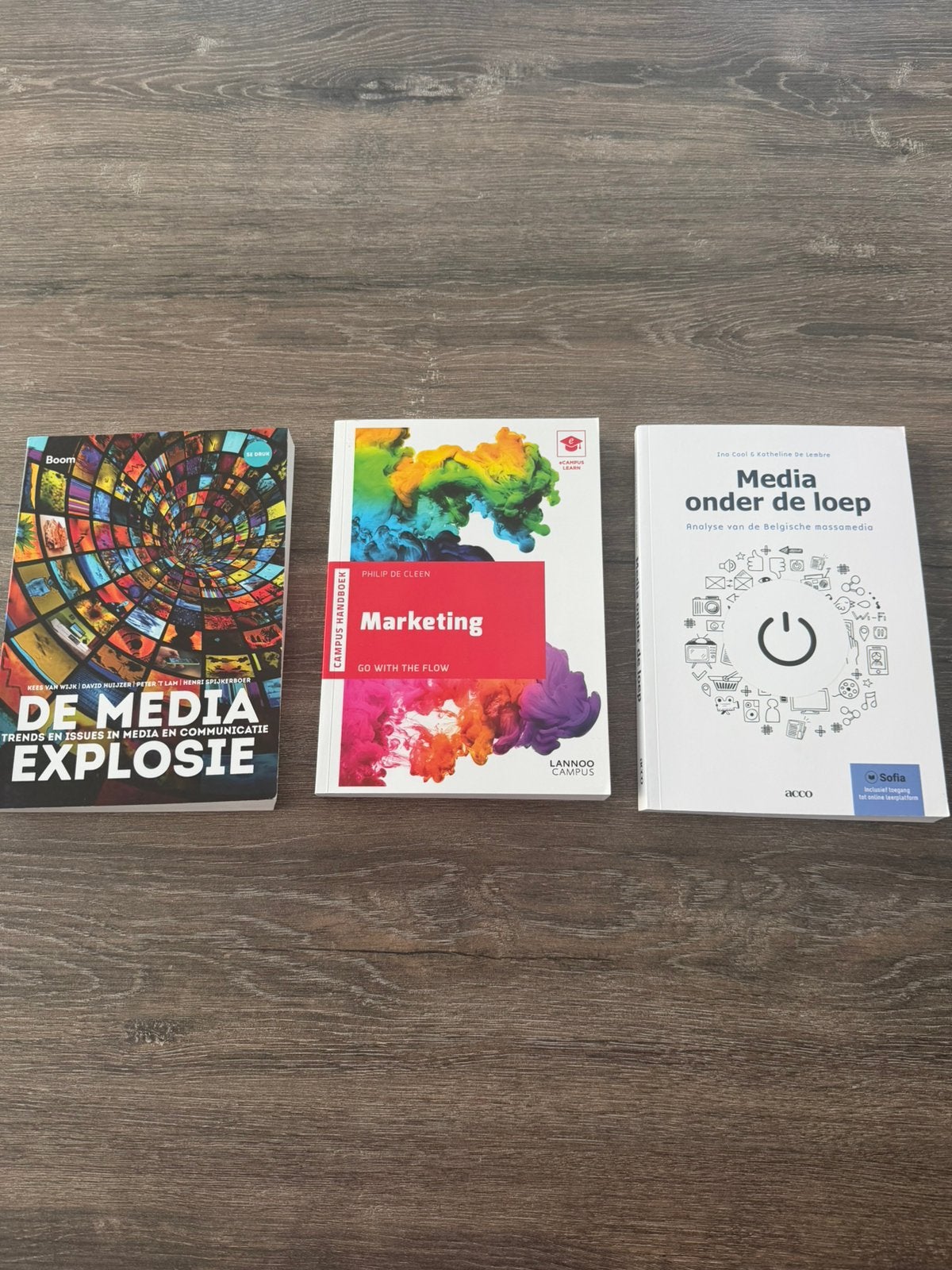 Boeken bachelor communicatie 1ste jaar, Boeken, Ophalen of Verzenden, Zo goed als nieuw