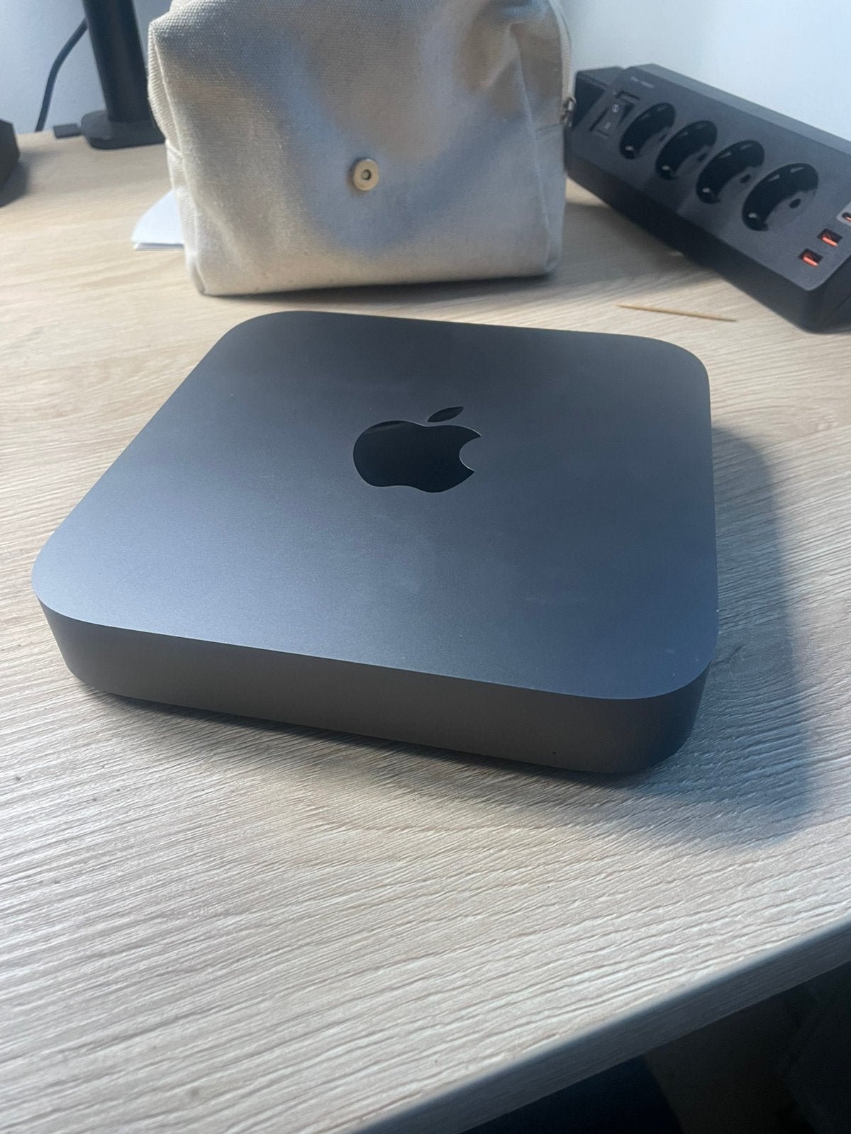 Mac Mini 2018 i5 (Zeer goede staat), Computers en Software, Ophalen of Verzenden, Zo goed als nieuw, Mac Mini, SSD