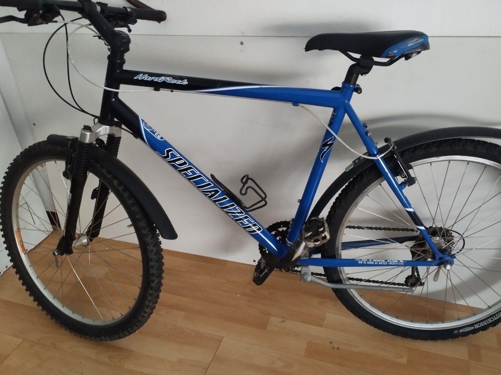 VTT Specialized Hardrock en bon état., Vélos & Vélomoteurs, Frein sur jante, Enlèvement, Utilisé, Suspension