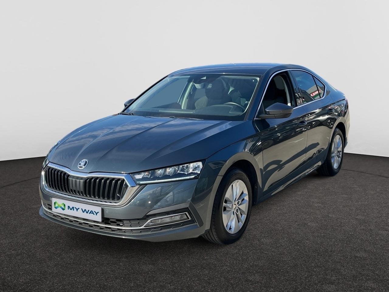 Skoda Octavia 110PK*CARPLAY*GPS*CAMERA*SENSOREN*FULL LED, Auto's, 118 g/km, Adaptive Cruise Control, Zwart, Handgeschakeld