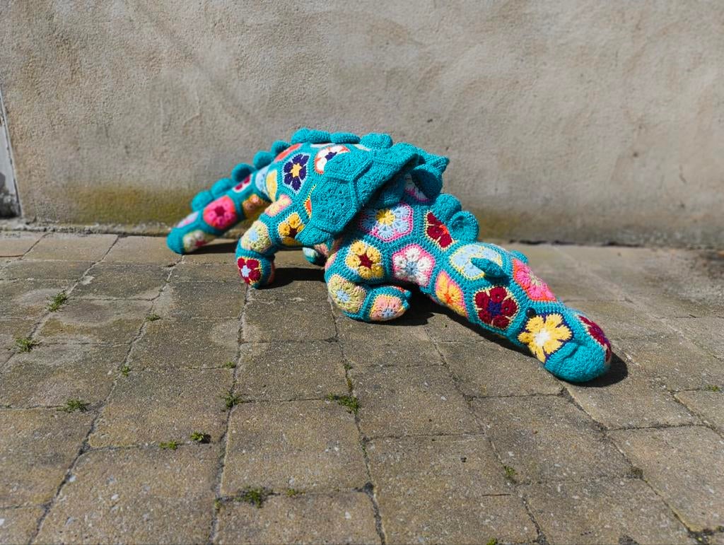 Hand gehaakt knuffel draak XL, Fait main, Enlèvement ou Envoi, Grand (plus de 80 cm), Utilisé