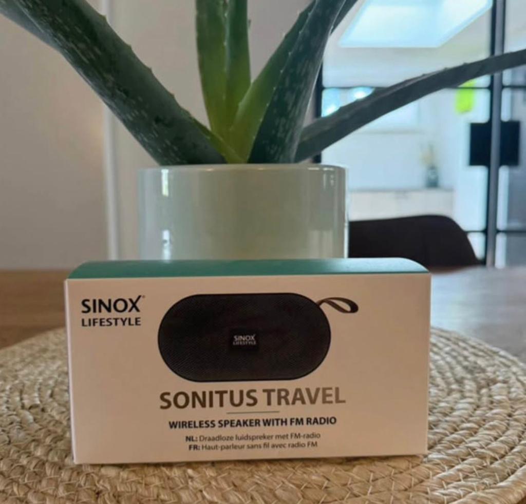 Nieuw: Sinox box radio, Enlèvement, Comme neuf