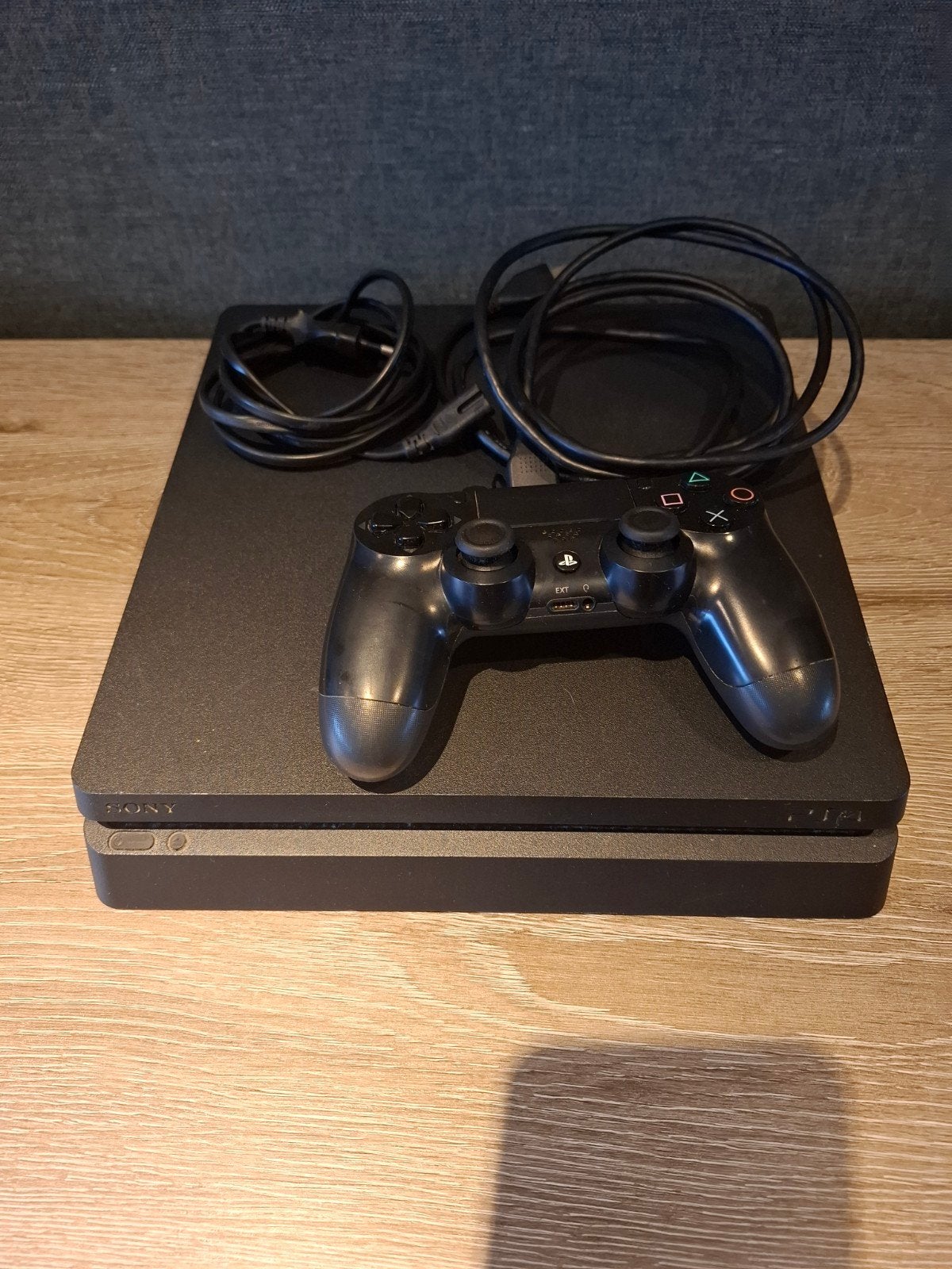 Playstation 4 Slim, Ophalen, 500 GB, Met 1 controller, Slim