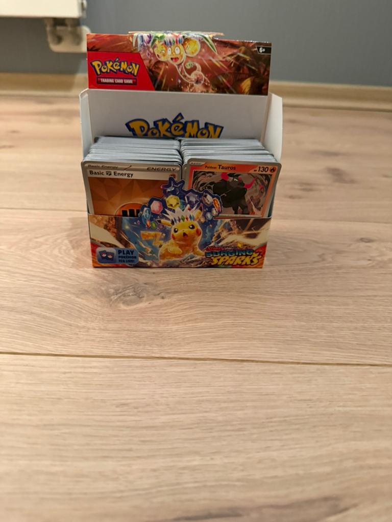 Pokemon bulk surging sparks, Enlèvement, Comme neuf, Booster box