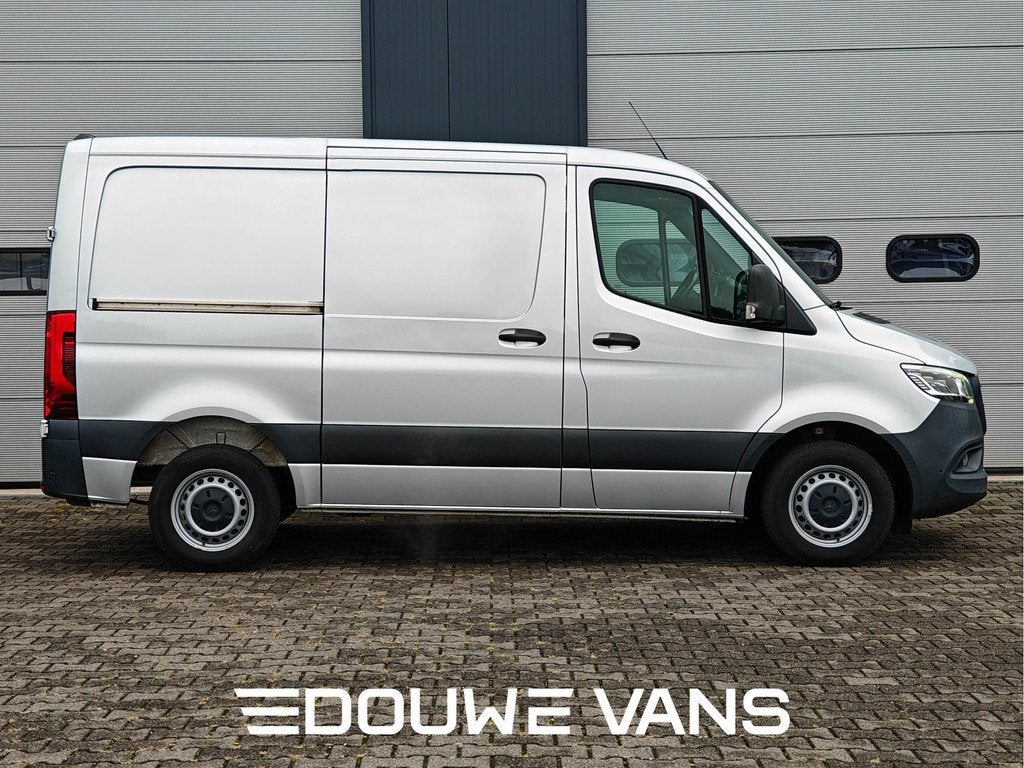 Mercedes-Benz Sprinter 314 H1 Automaat Distronic LED MBUX Na, Stof, Gebruikt, 4 cilinders, Mercedes-Benz