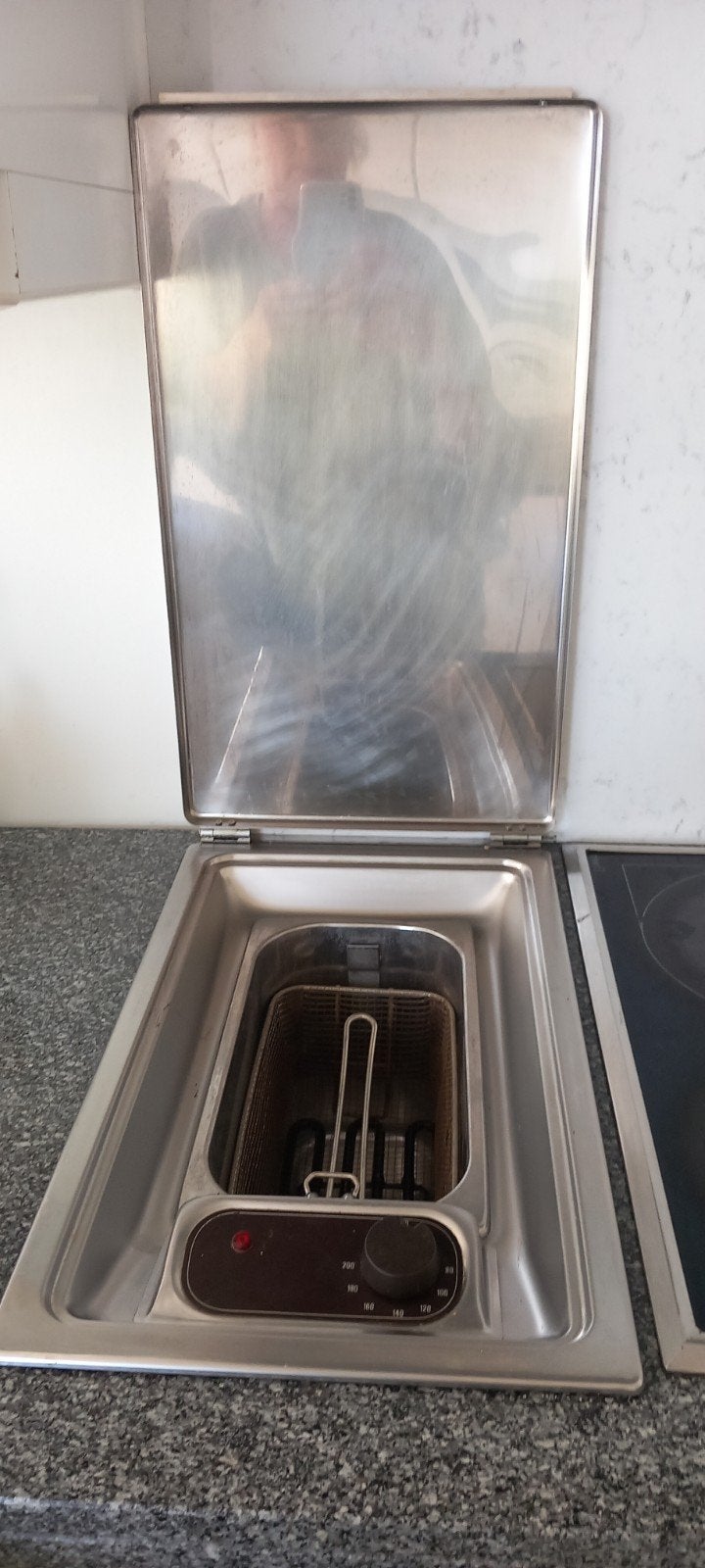 Ingebouwde friteuse, Elektronische apparatuur, Frituurpannen, Ophalen