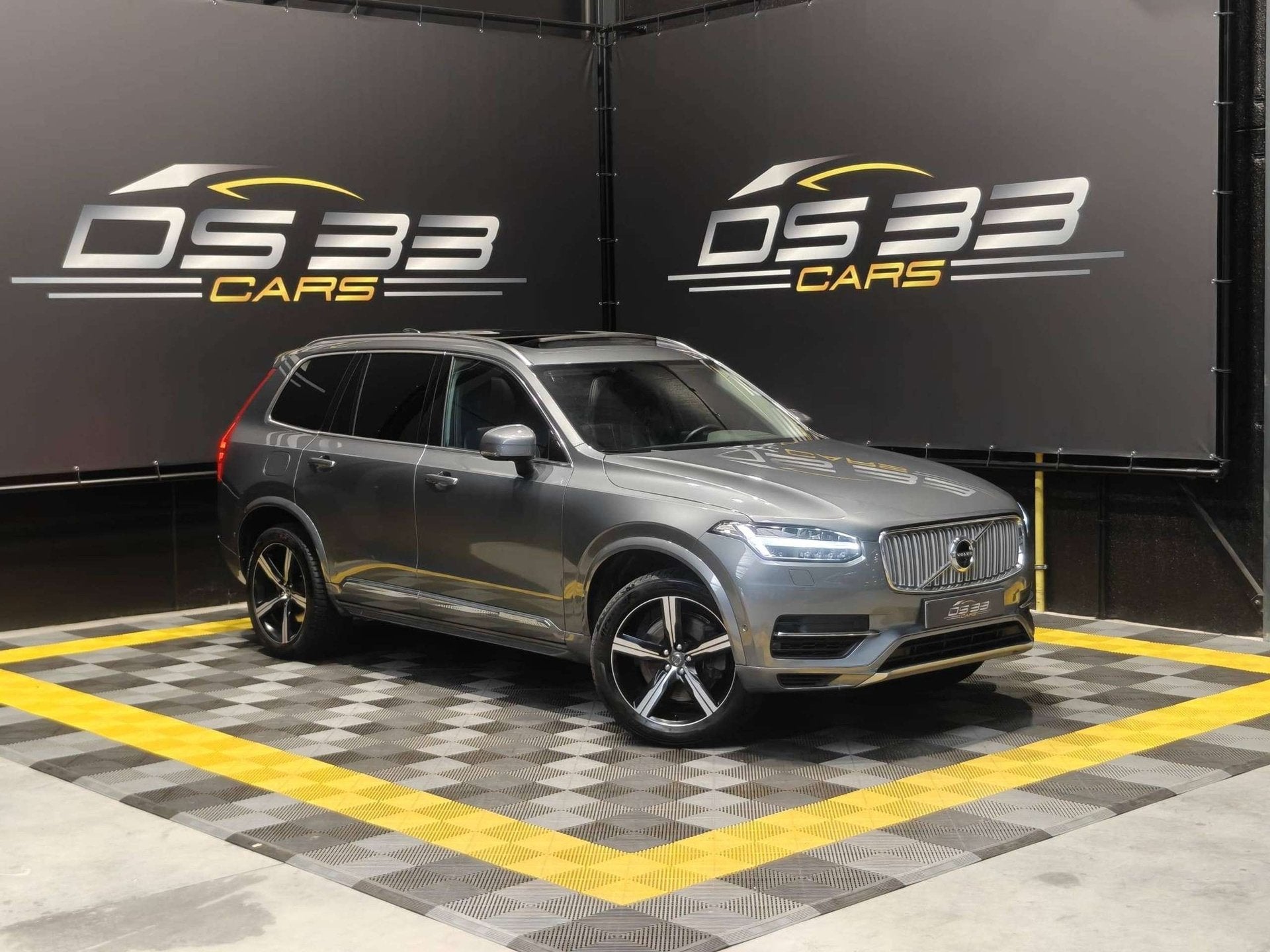 Volvo XC90 T8 4WD PHEV Inscription 7-zit/Pano/LED/Warm+Mem L, Auto's, Dealer onderhouden, Gebruikt, 4 cilinders, 1969 cc