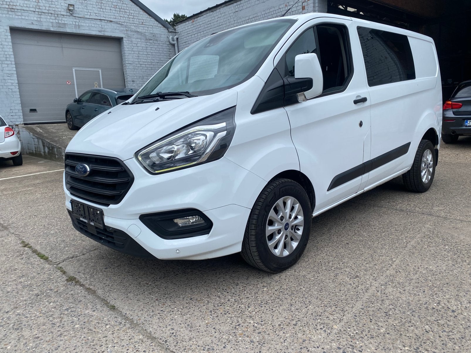 Cabine double personnalisée Ford Transit E6temp, Euro 5, Entreprise, Garantie prolongée, Boîte manuelle